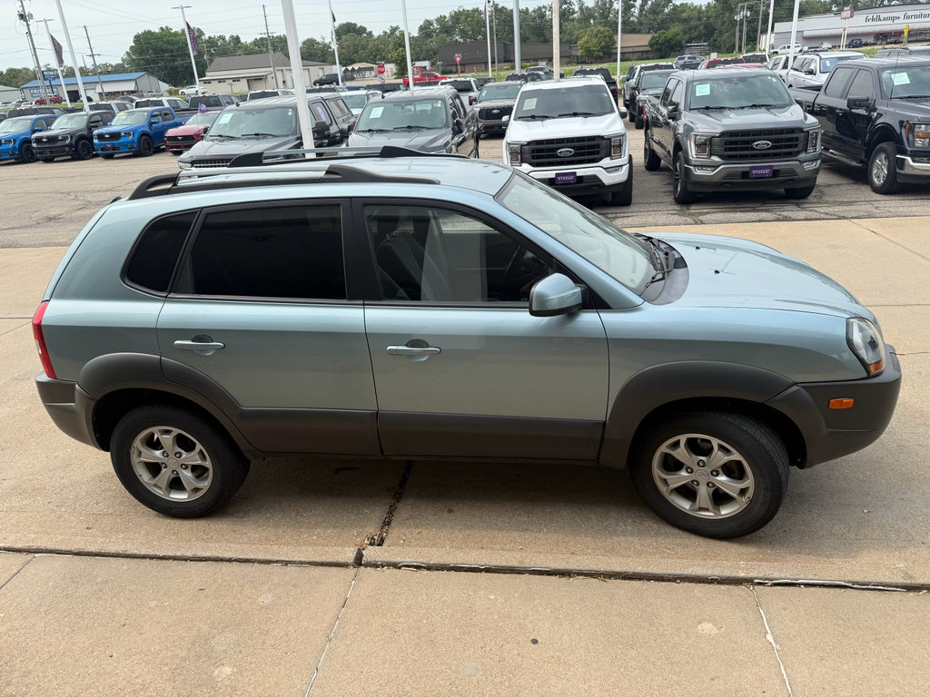 Used 2009 Hyundai Tucson SE AWD/4WD image 8