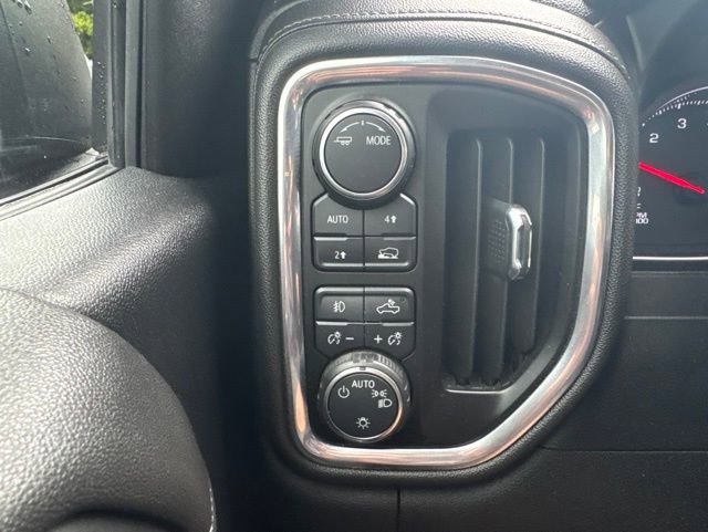 Used 2021 Chevrolet Silverado 1500 RST w/ Bed Protection Package AWD/4WD image 4