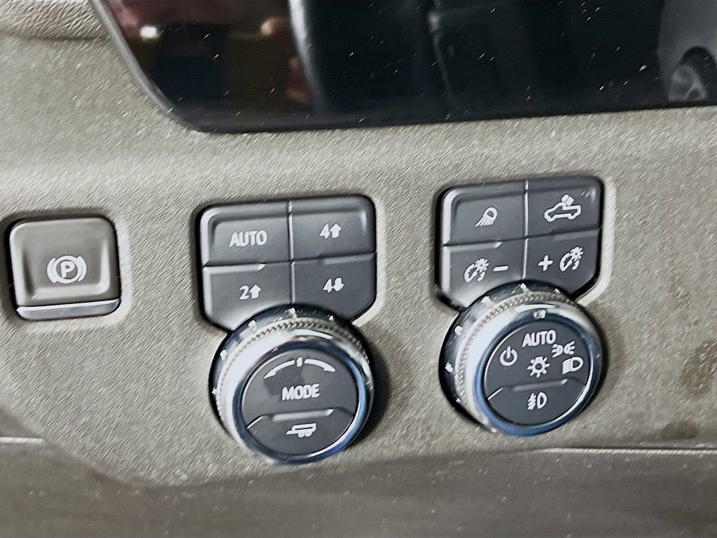 Certified 2023 GMC Sierra 1500 SLT image 9