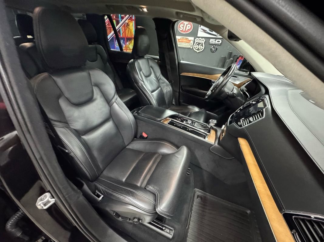 Used 2019 Volvo XC90 T6 Inscription w/ Luxury Package image 24