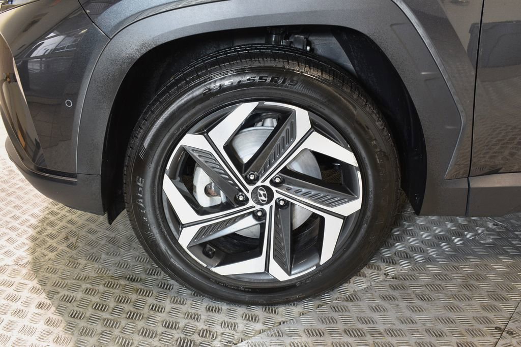 Used 2024 Hyundai Tucson Limited image 33