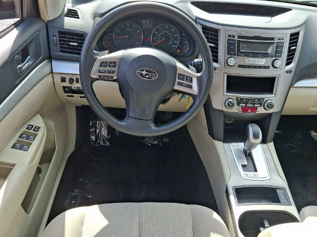 Used 2013 Subaru Outback 2.5i AWD/4WD image 16