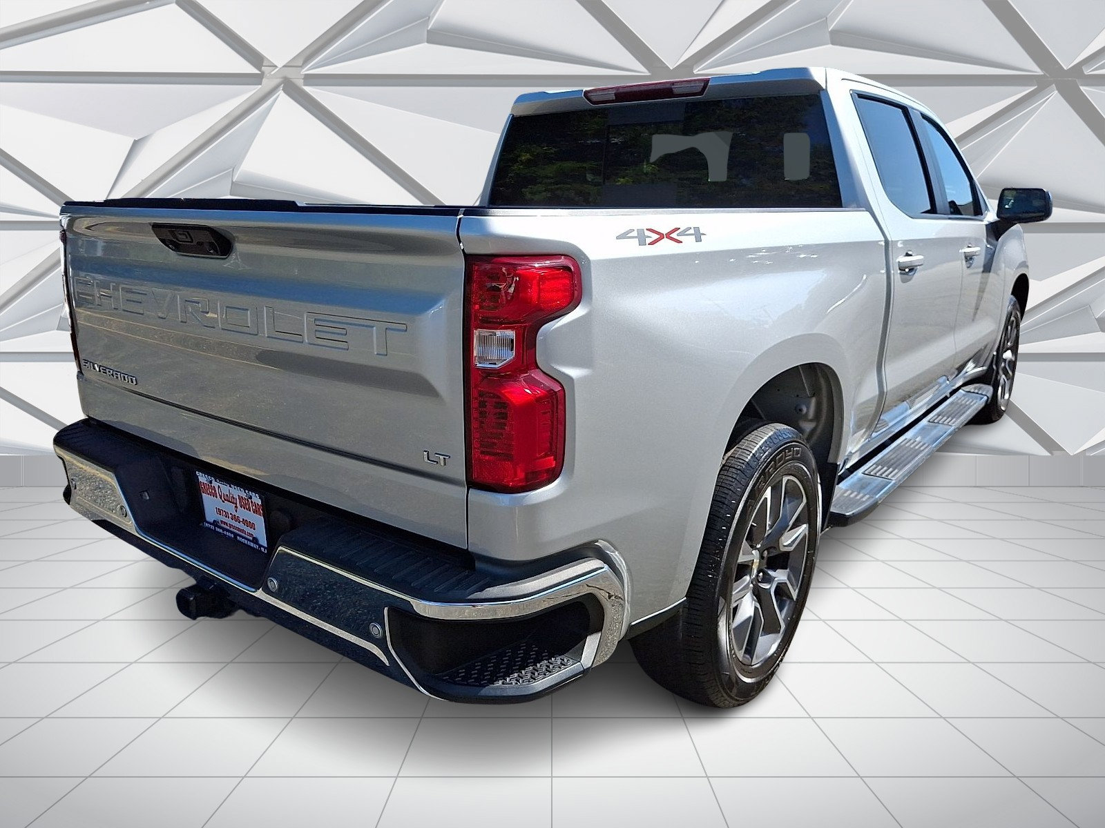 Used 2022 Chevrolet Silverado 1500 LT w/ Safety Package AWD/4WD image 10
