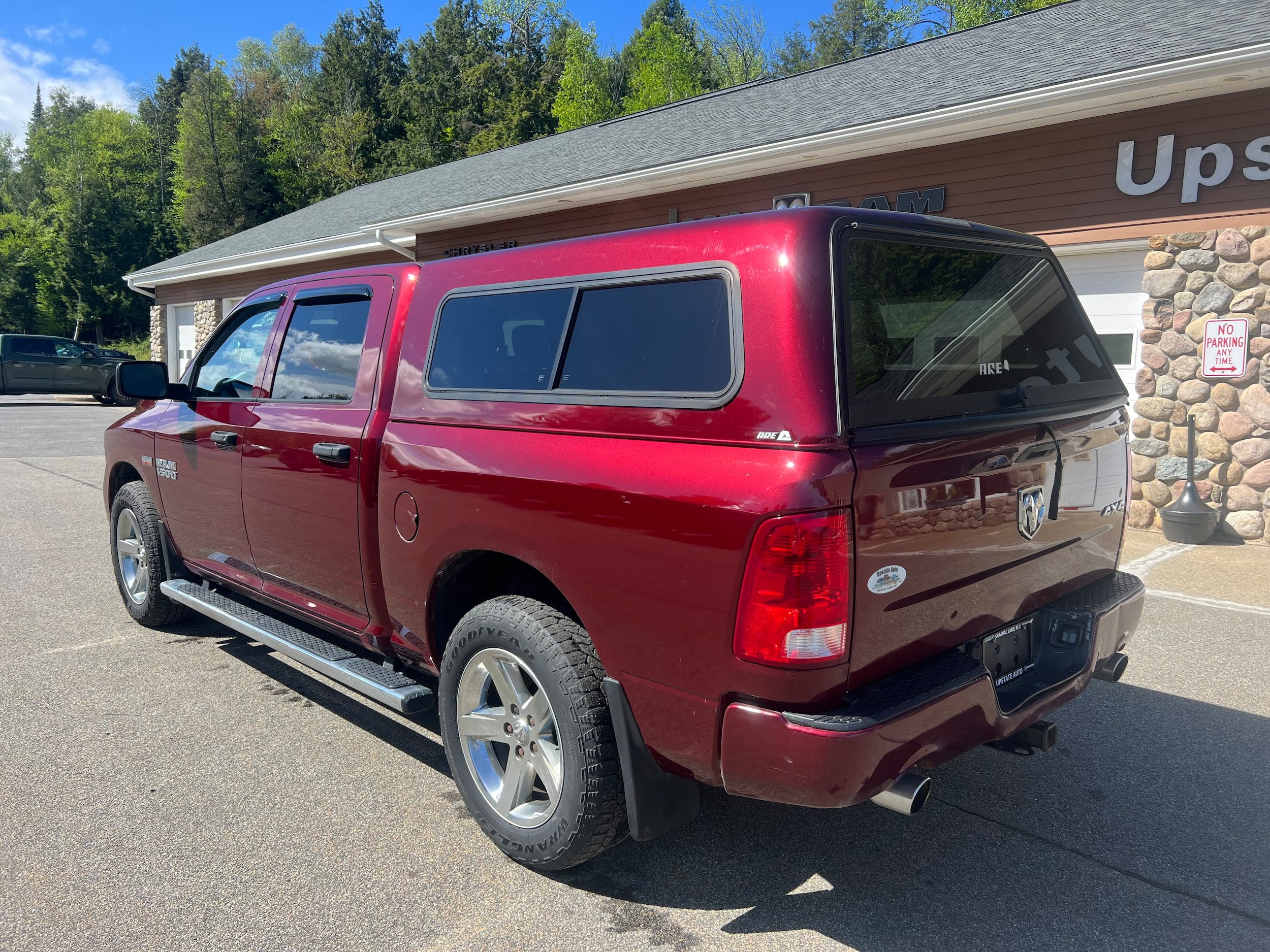 Used 2016 RAM 1500 Express AWD/4WD image 7
