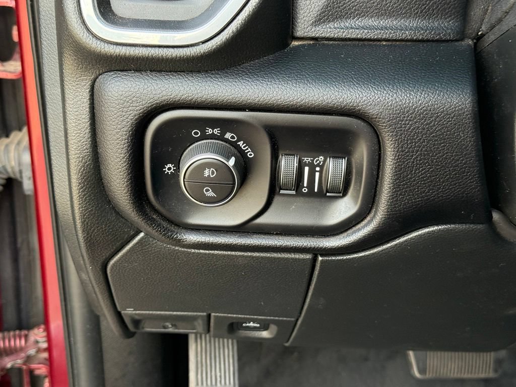 Used 2024 RAM 2500 Laramie w/ Night Edition AWD/4WD image 19