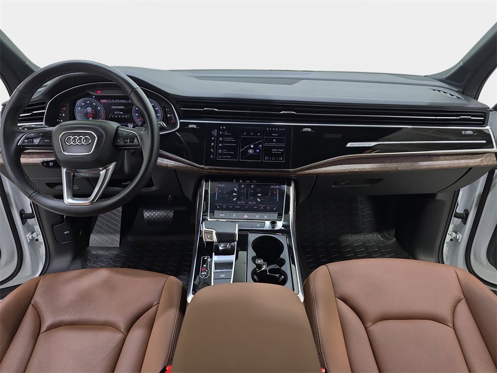 Certified 2025 Audi Q7 2.0T Premium Plus w/ Premium Plus Package image 9