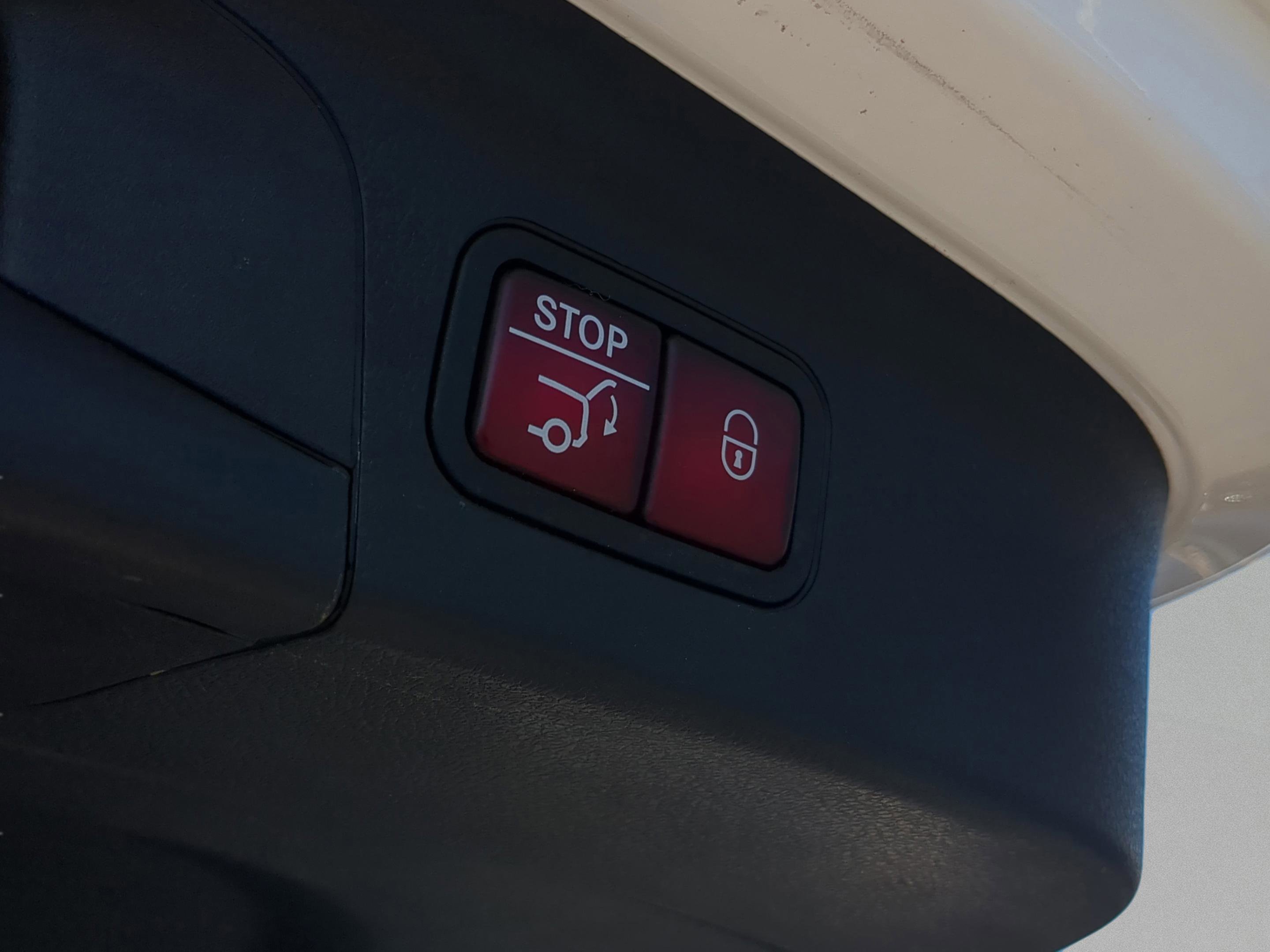 Certified 2023 Mercedes-Benz GLE 450 4MATIC image 6