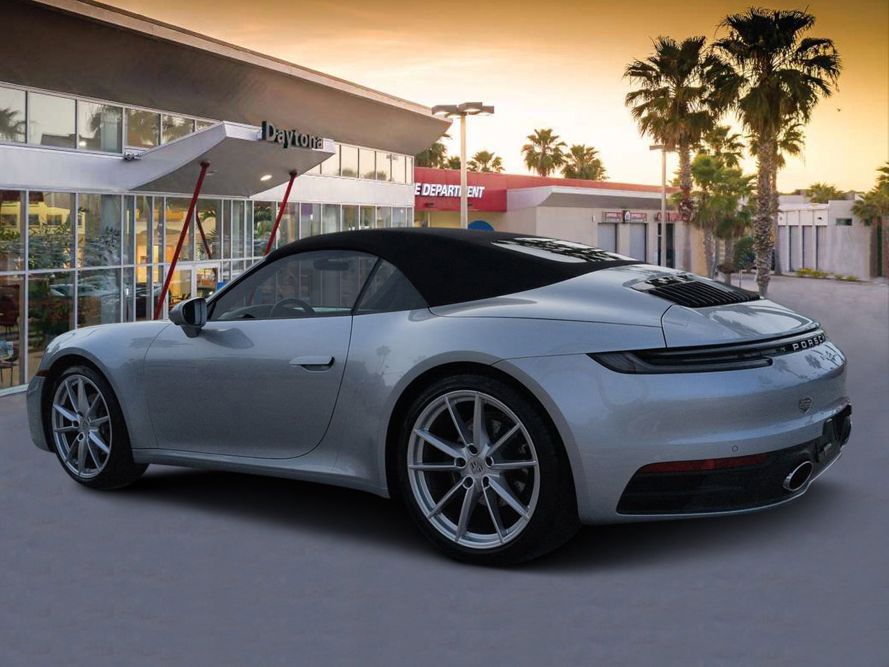 Used 2022 Porsche 911 Carrera RWD image 5