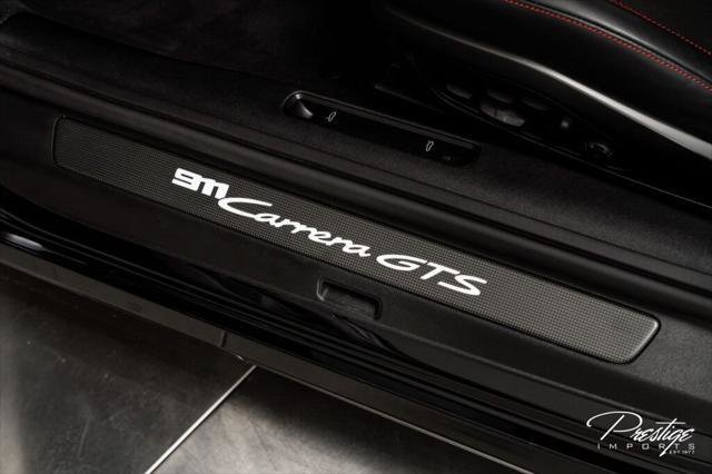 Used 2024 Porsche 911 Carrera GTS RWD image 25