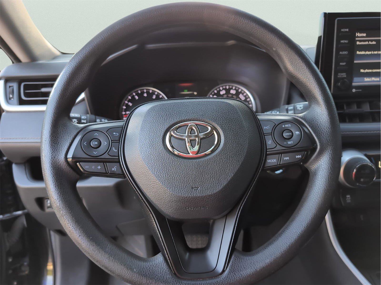 Used 2021 Toyota RAV4 XLE image 20