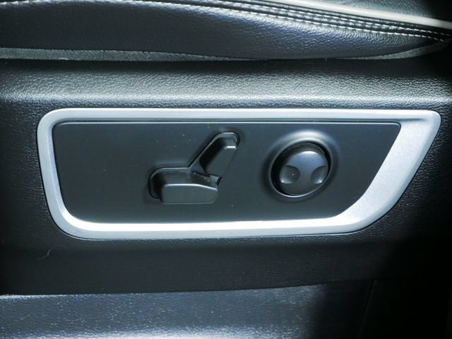 Used 2023 RAM 1500 Laramie AWD/4WD image 24