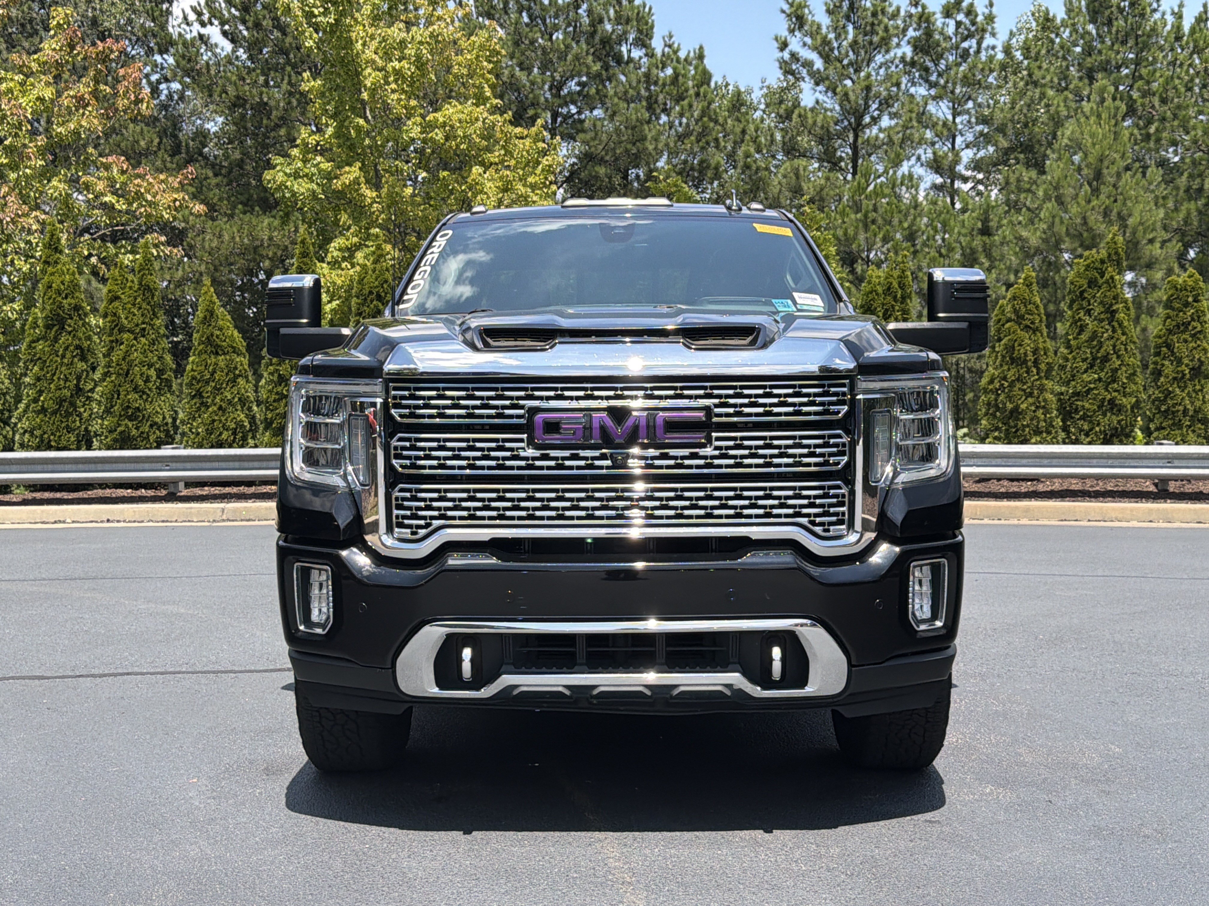 Used 2020 GMC Sierra 3500 Denali w/ Denali Ultimate Package AWD/4WD image 12