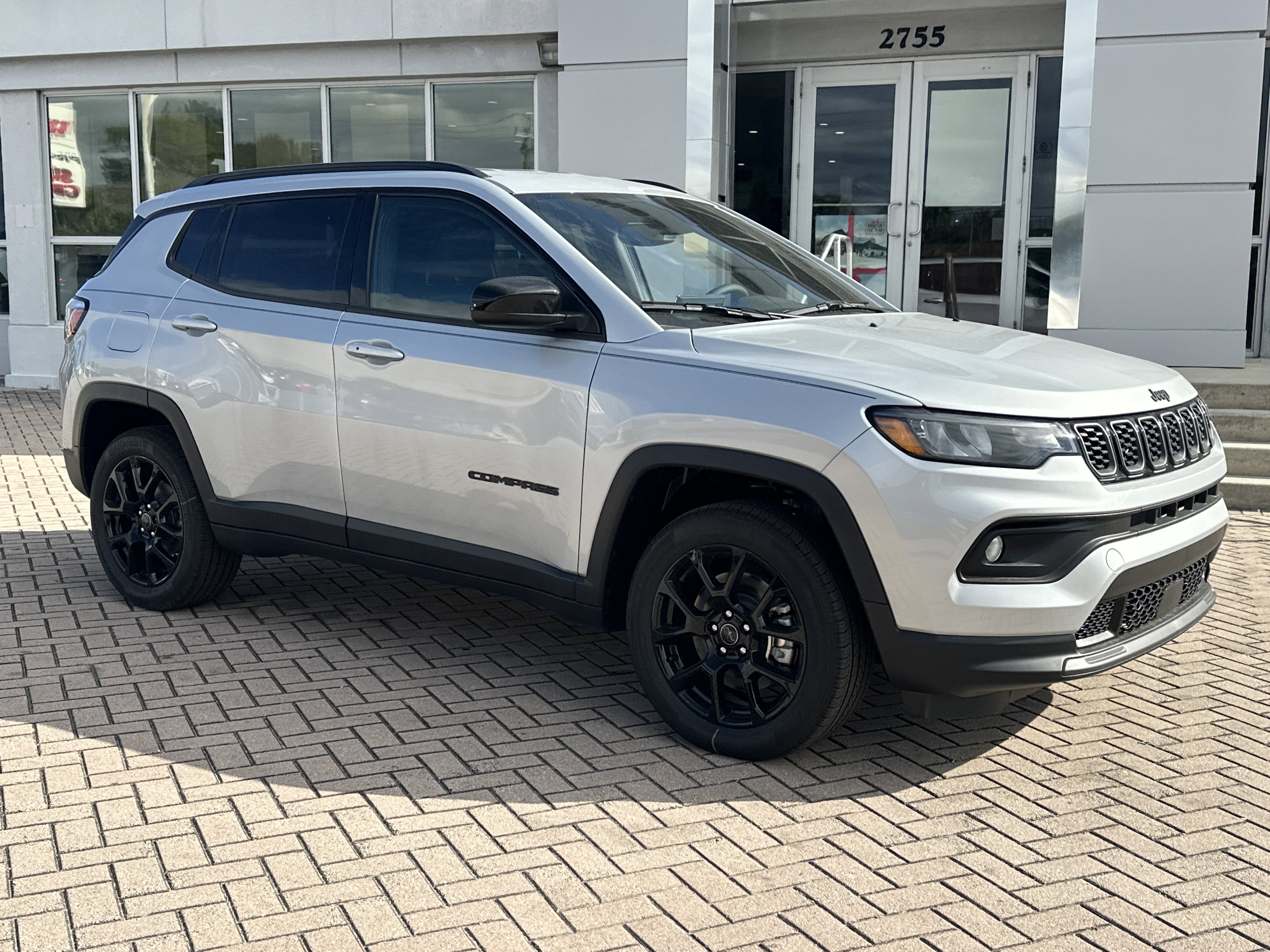 New 2026 Jeep Compass Latitude image 5