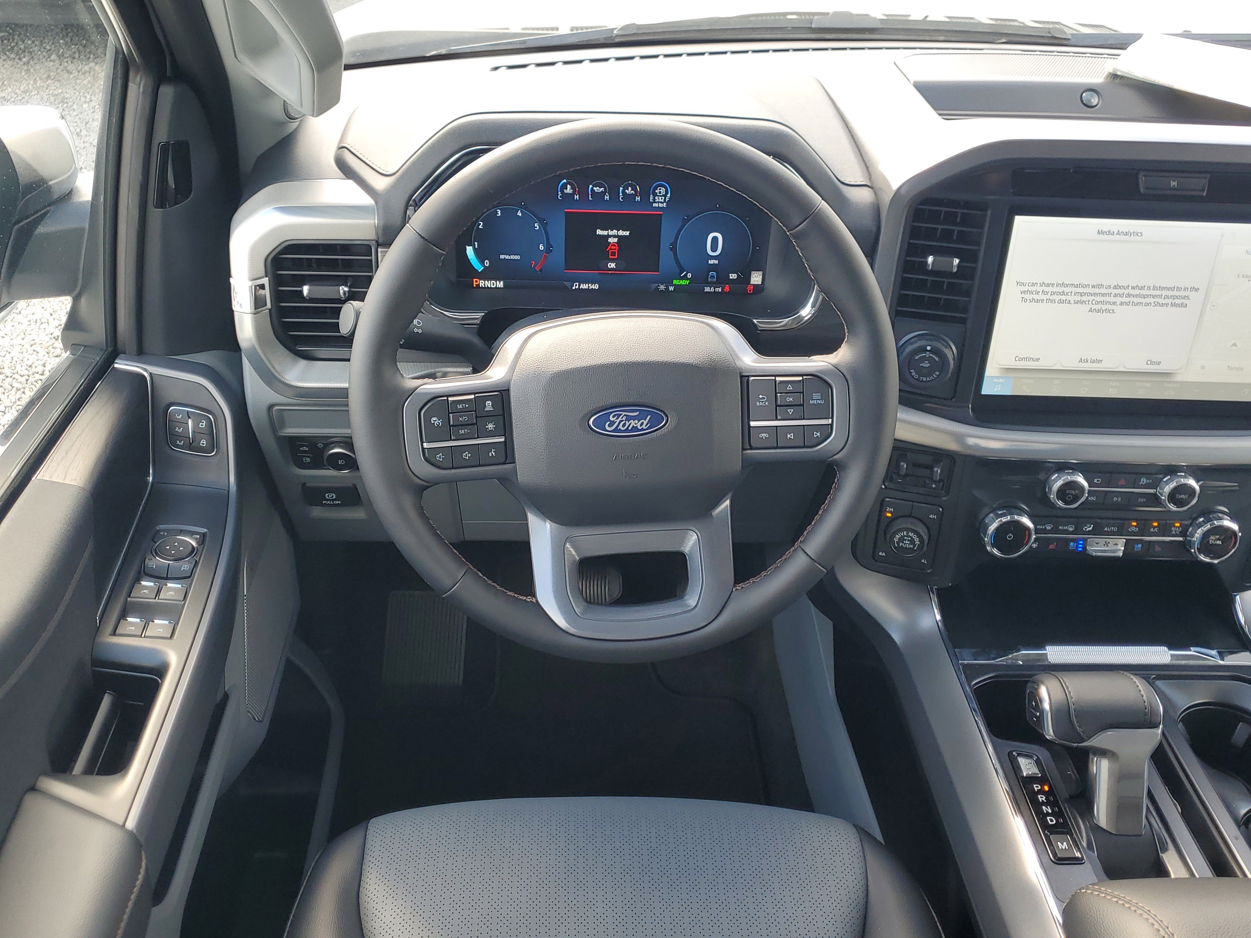 New 2025 Ford F150 Lariat w/ Equipment Group 501A Mid image 14