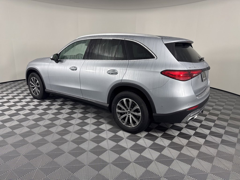 Certified 2025 Mercedes-Benz GLC 300 4MATIC image 12