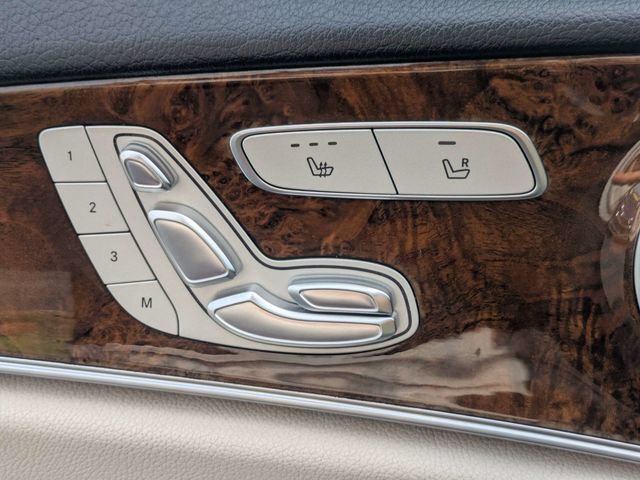 Used 2018 Mercedes-Benz E 300 image 19