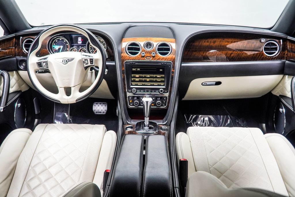 Used 2018 Bentley Flying Spur S V8 AWD/4WD image 5