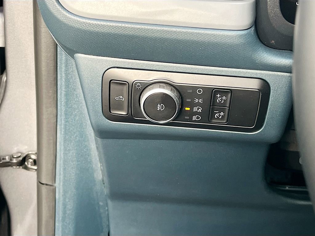 Used 2025 Ford Maverick Lobo image 10