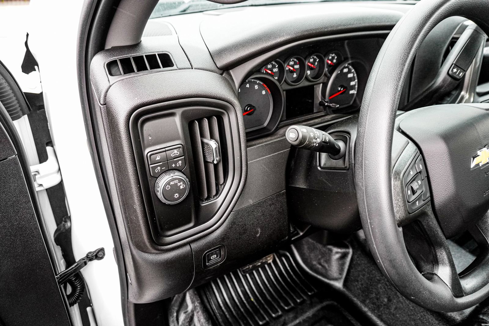 New 2026 Chevrolet Silverado 2500 W/T image 18