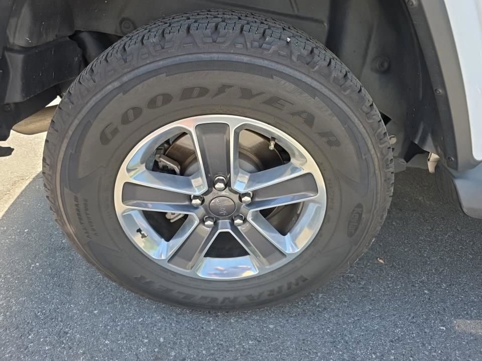 Used 2021 Jeep Wrangler Unlimited Sahara image 21