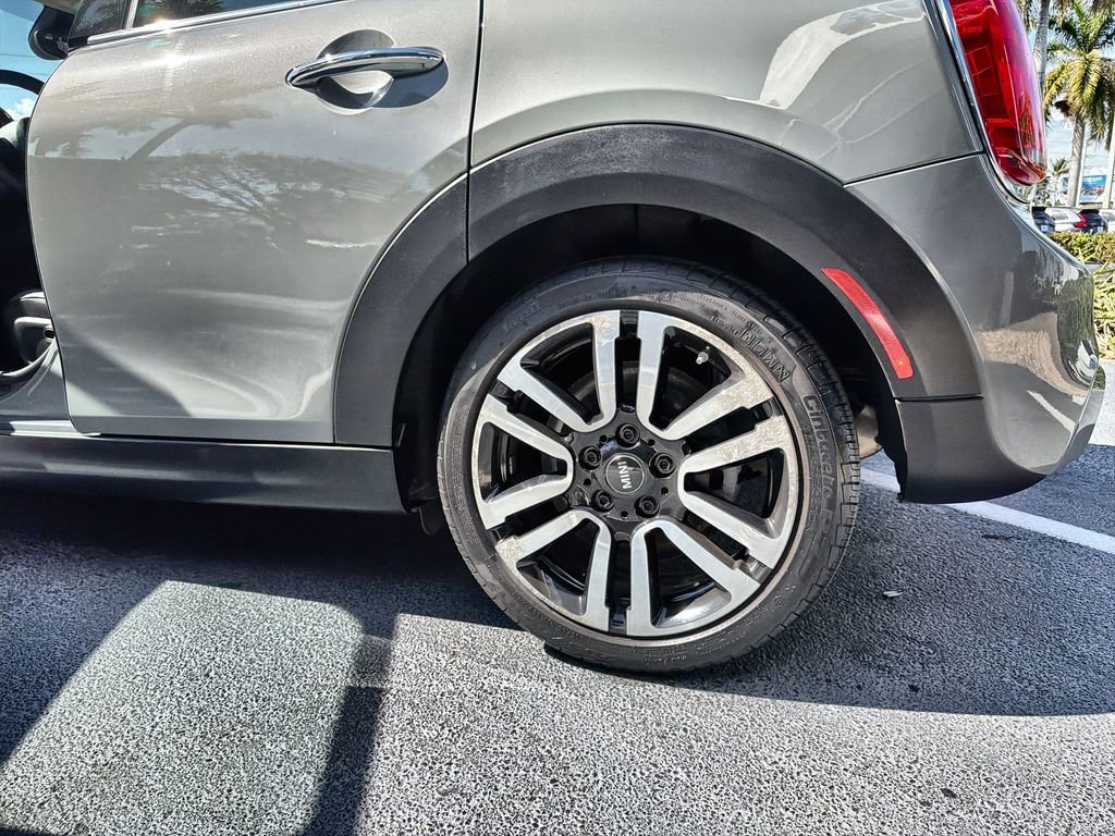 Used 2021 MINI Cooper S image 29