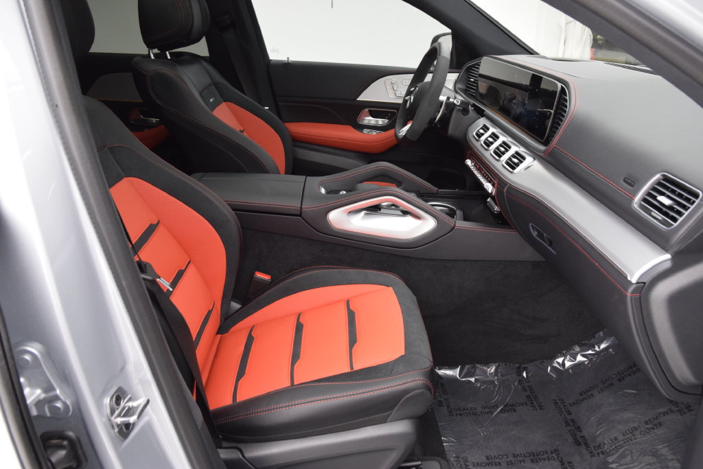 New 2026 Mercedes-Benz GLE 53 AMG 4MATIC Coupe image 16