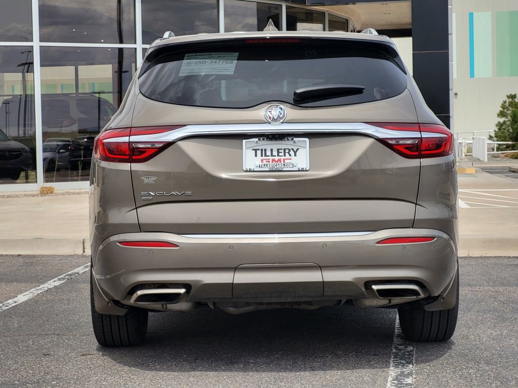 Used 2020 Buick Enclave Avenir w/ Avenir Technology Package AWD/4WD image 6