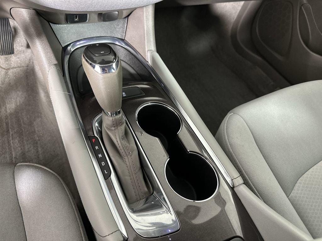 Used 2018 Chevrolet Malibu LT FWD image 18