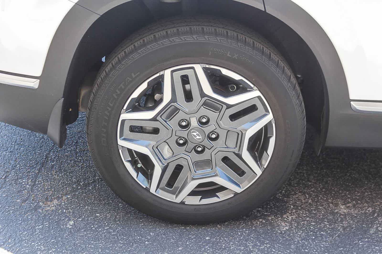 Certified 2022 Hyundai Santa Fe SEL Convenience AWD/4WD image 11