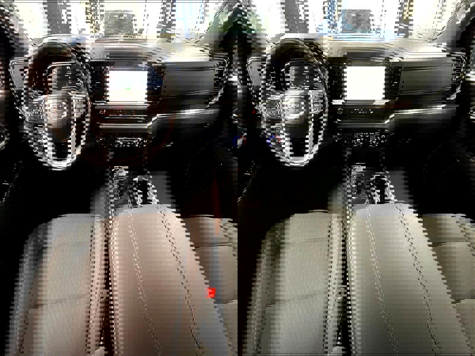 Used 2025 GMC Sierra 1500 Elevation image 21