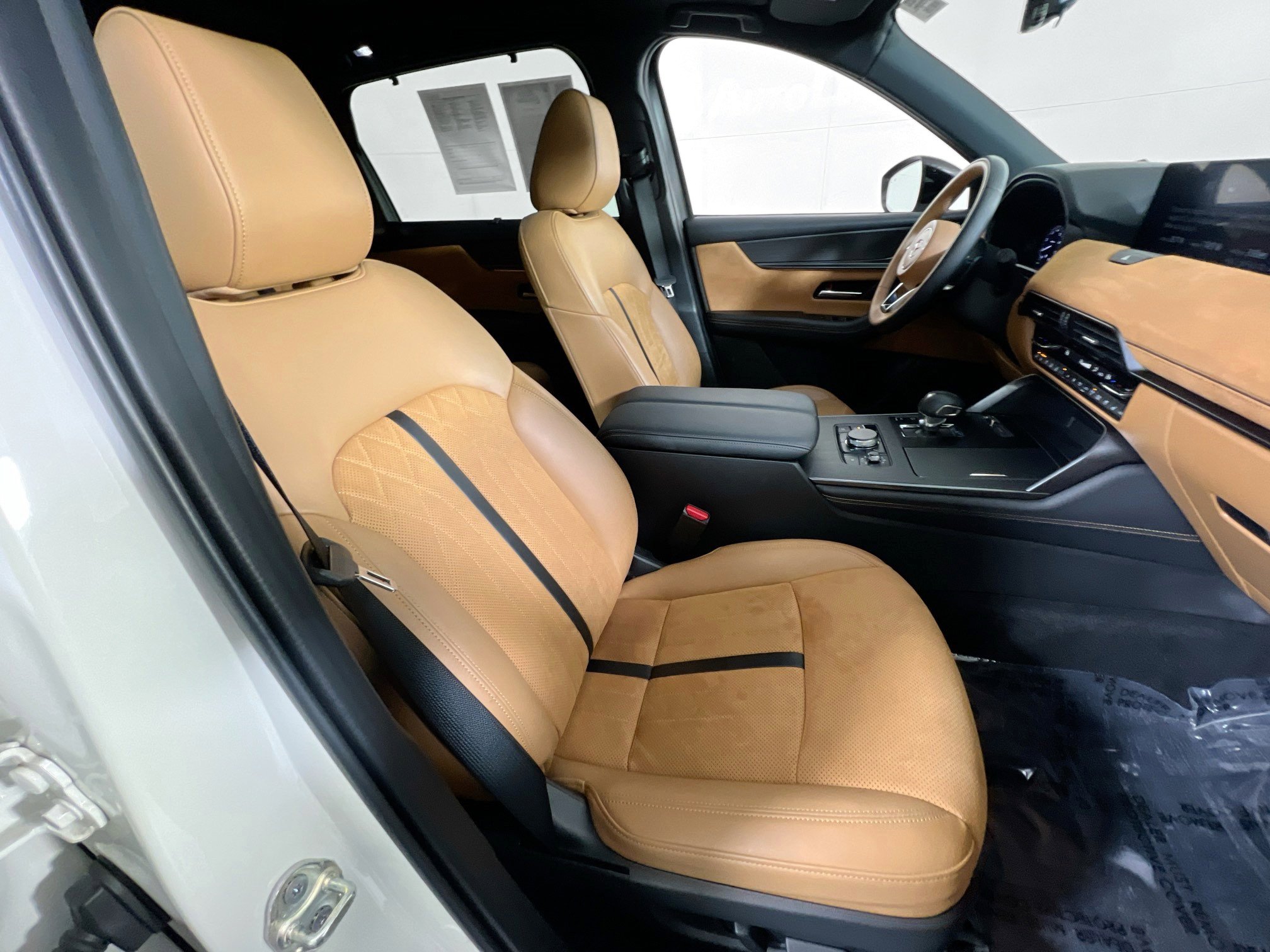 Used 2025 MAZDA CX-70 3.3 Turbo S w/ Premium Plus image 29