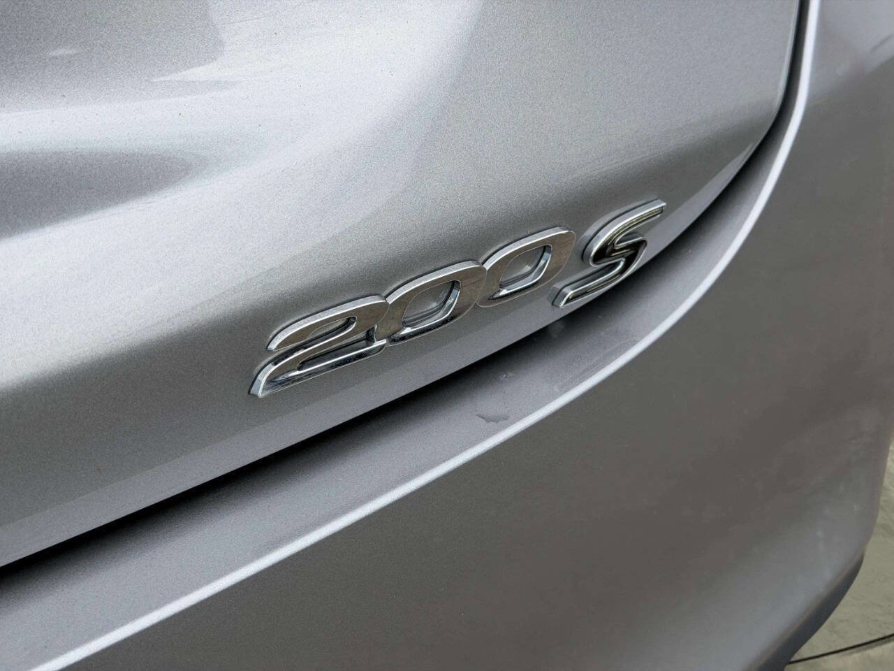 Used 2016 Chrysler 200 S w/ Comfort Group image 5