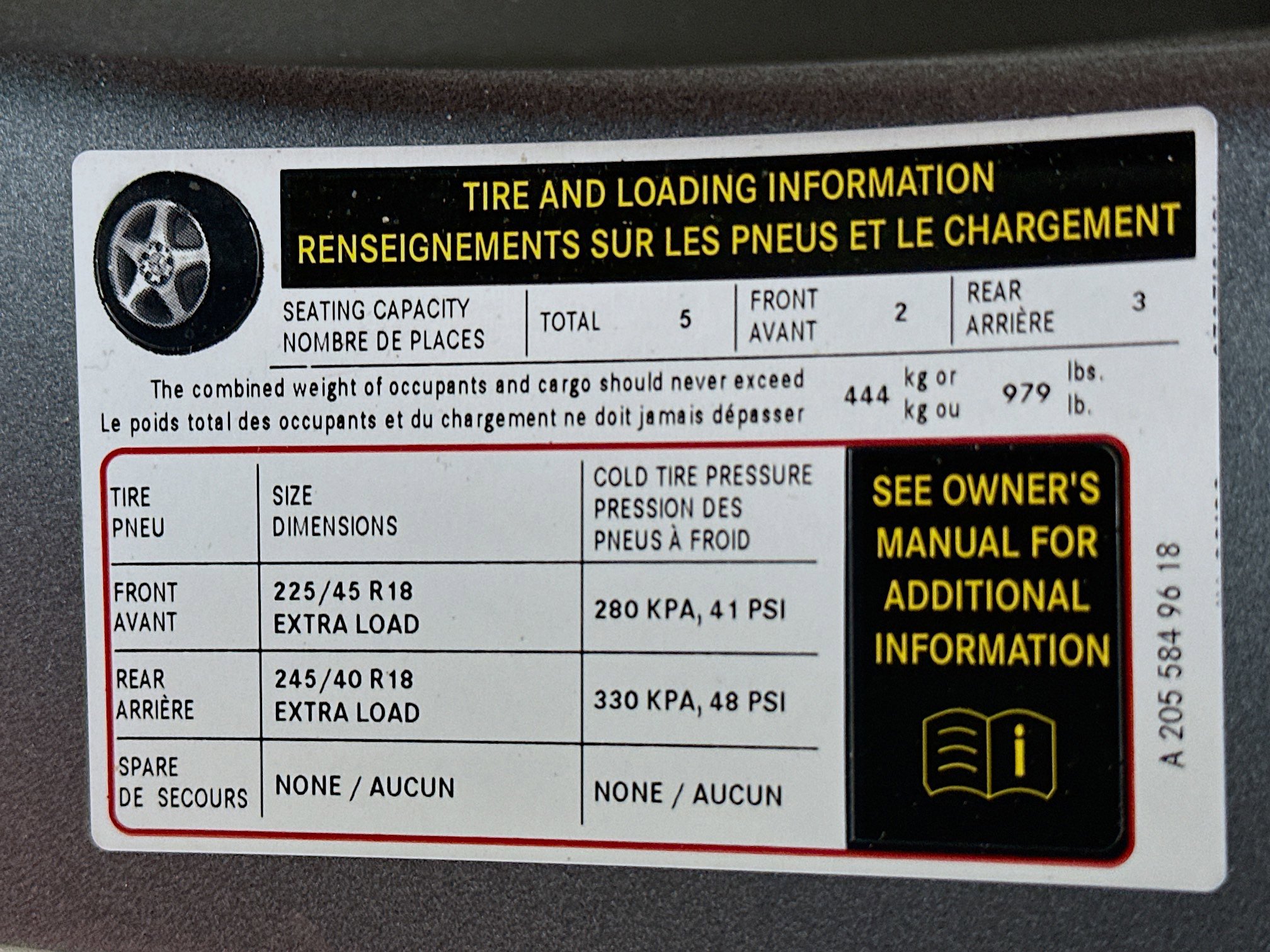 Certified 2021 Mercedes-Benz C 300 4MATIC Sedan w/ Premium Package image 38