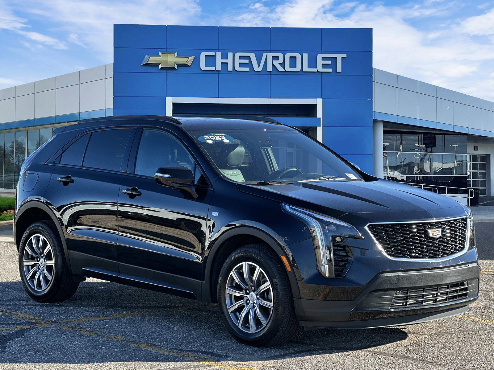 Certified 2023 Cadillac XT4 Sport w/ Technology Package image 8