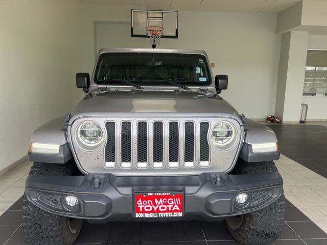 Used 2018 Jeep Wrangler Unlimited Sahara AWD/4WD image 3