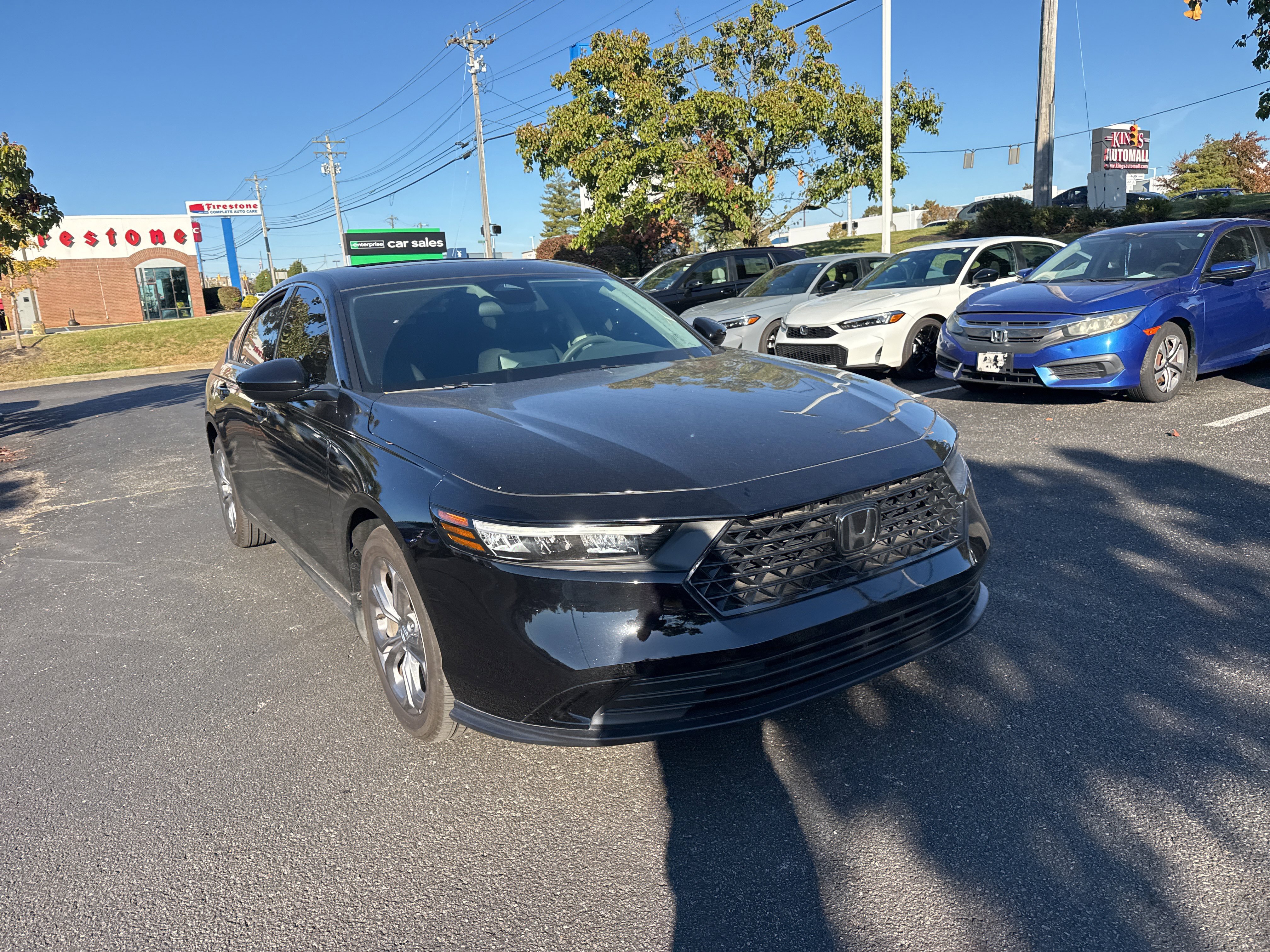 Used 2024 Honda Accord EX image 12