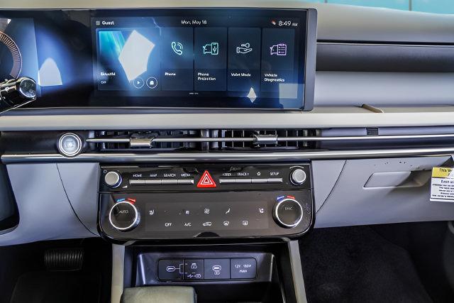 New 2026 Hyundai Tucson SEL Plus FWD image 16