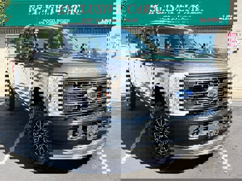 Used 2024 Ford F350 XL image 1