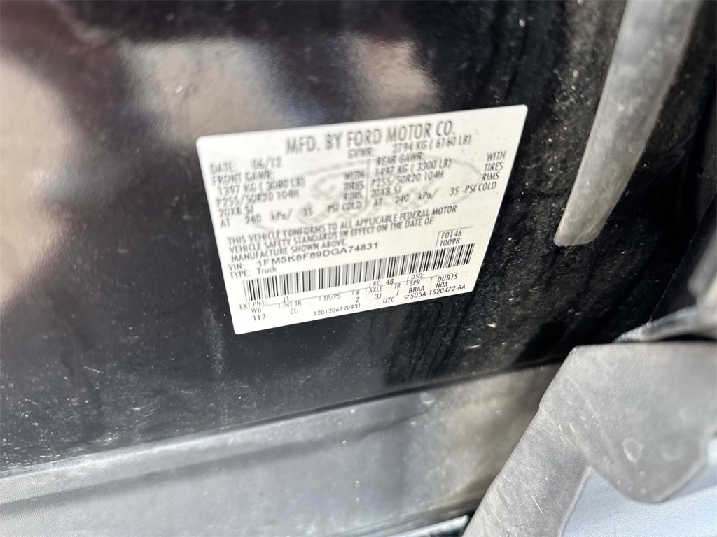 Used 2013 Ford Explorer Limited image 28