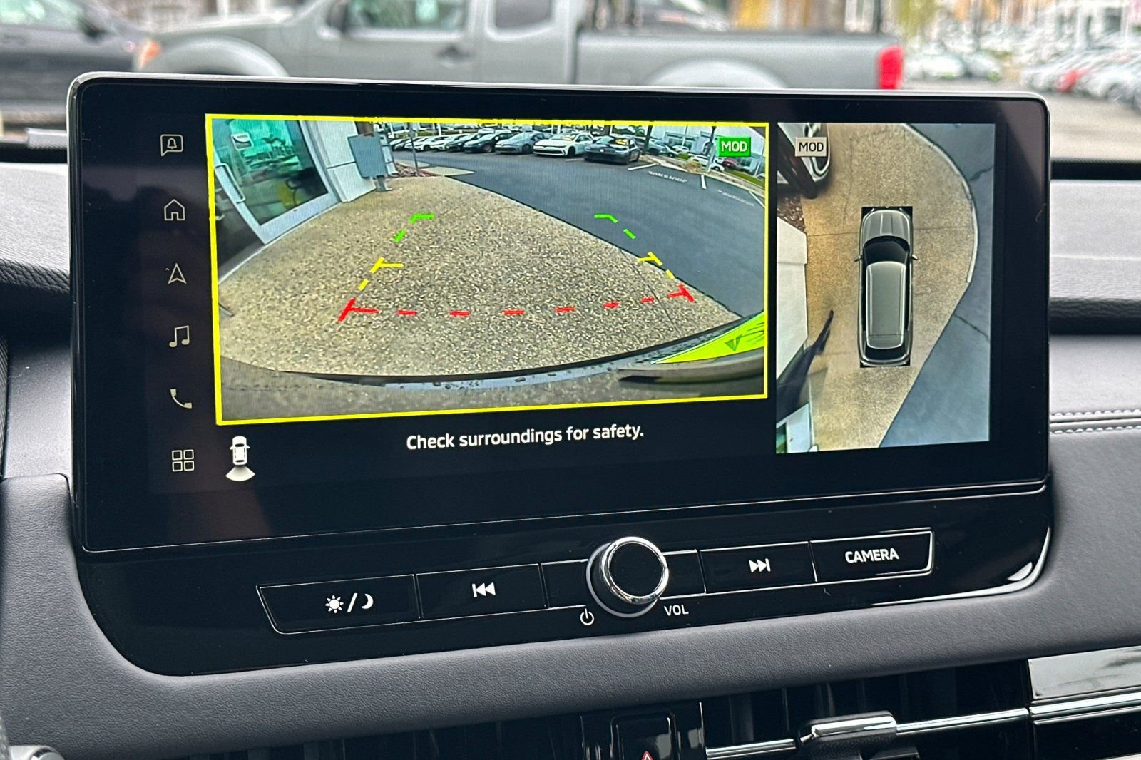 New 2025 Mitsubishi Outlander SE image 20