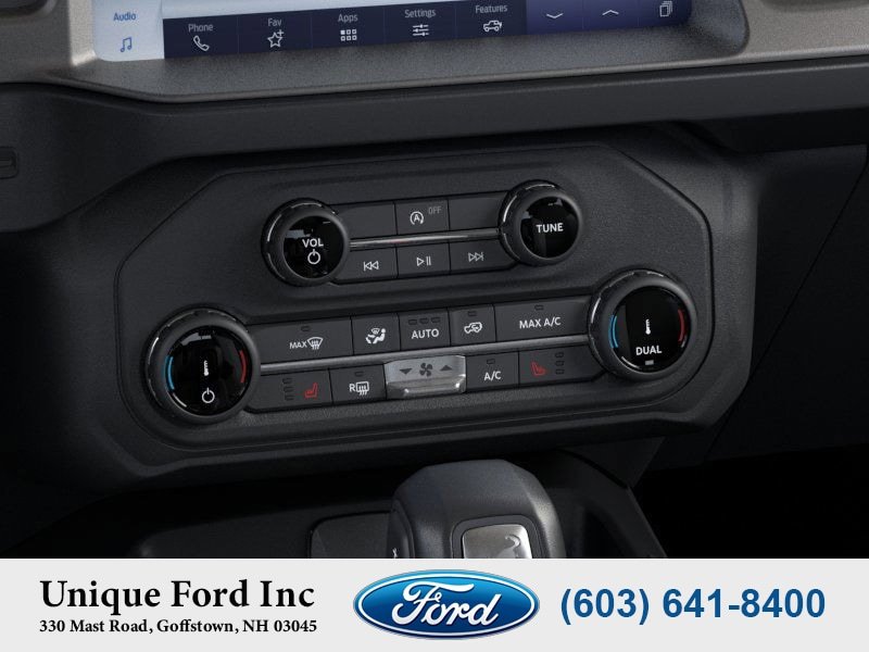 New 2025 Ford Bronco Outer Banks w/ Black Appearance Package image 48