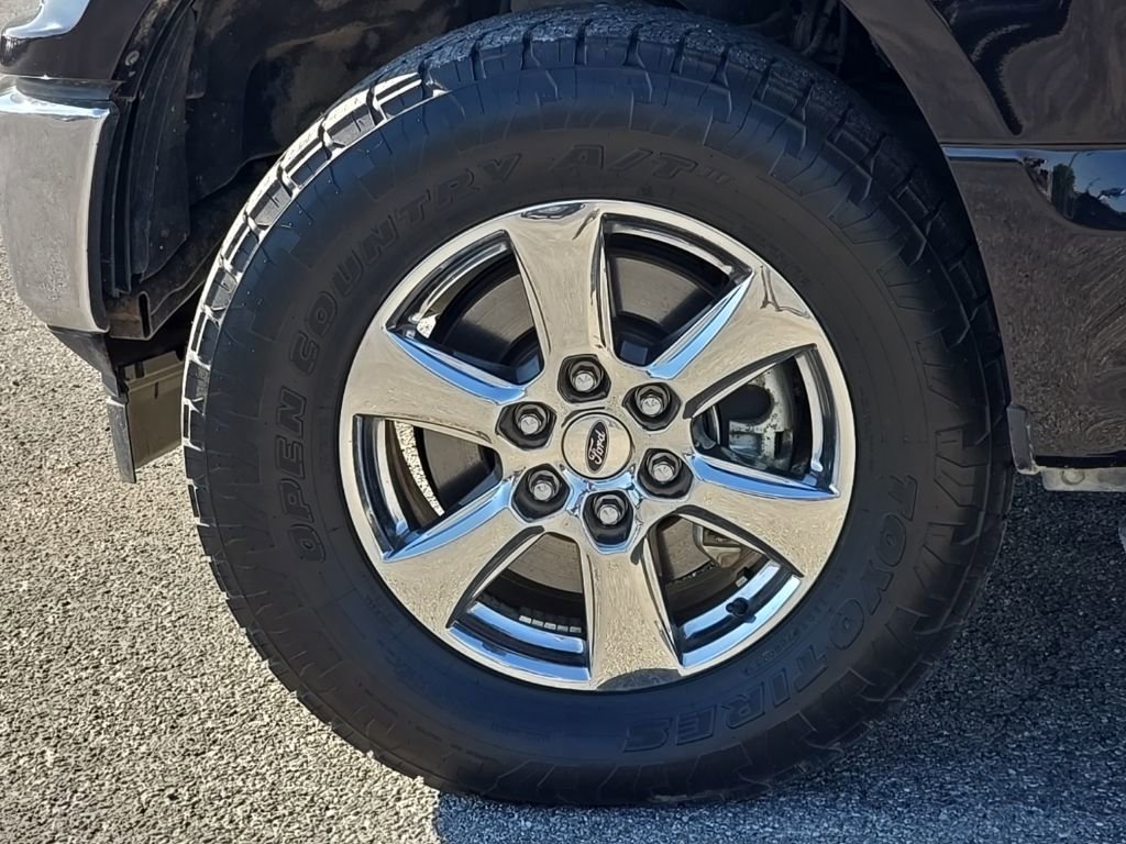 Used 2019 Ford F150 XLT w/ Equipment Group 302A Luxury AWD/4WD image 10