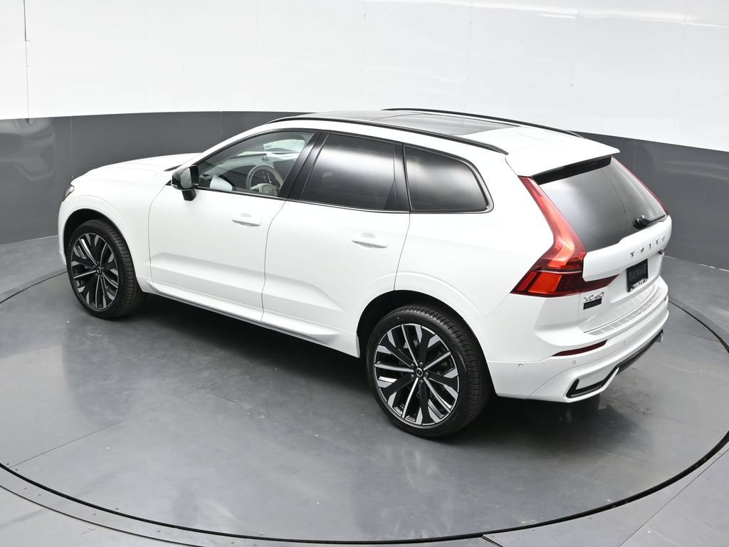New 2026 Volvo XC60 B5 Ultra w/ Climate Package AWD/4WD image 39