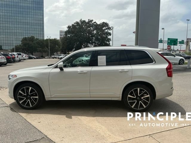 Certified 2022 Volvo XC90 T6 Momentum AWD/4WD image 5