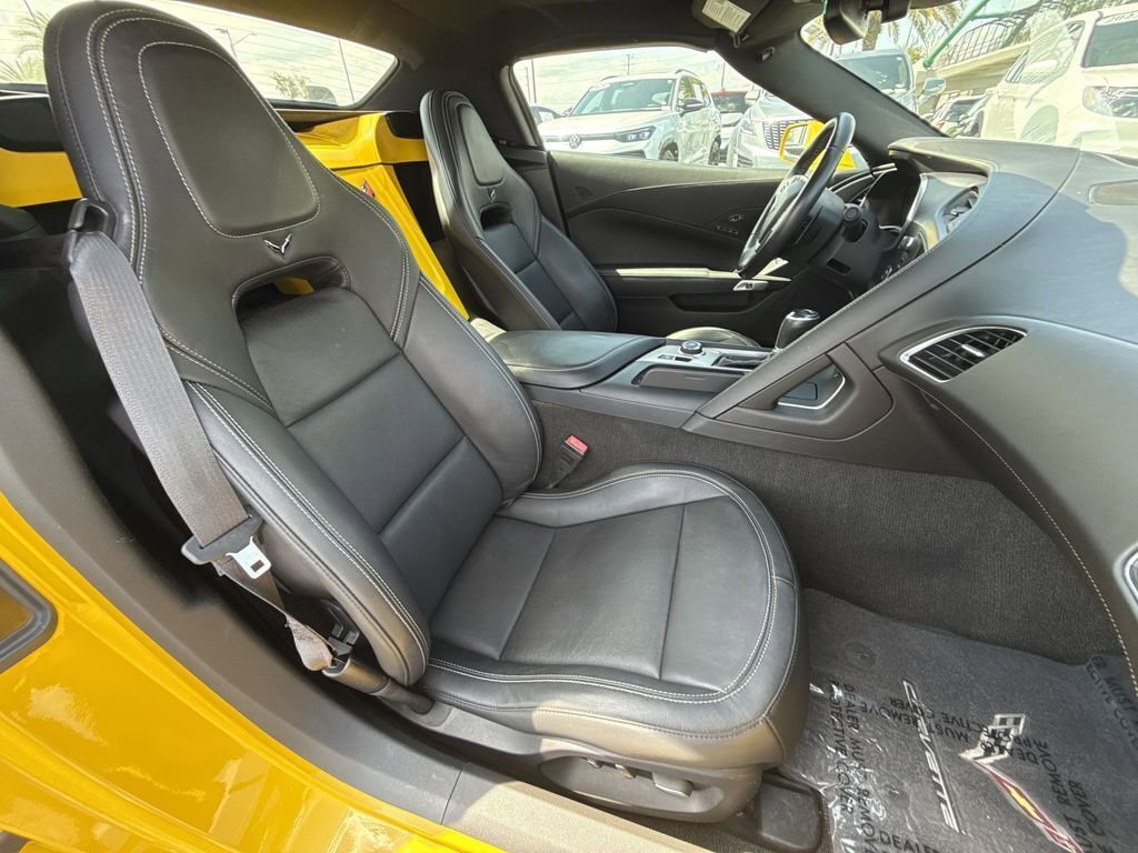 Used 2015 Chevrolet Corvette Stingray Z51 w/ 2LT Preferred Equipment Group image 16