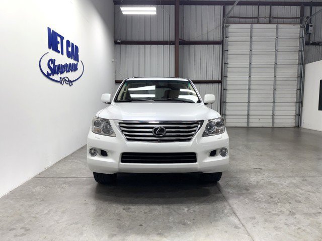 Used 2011 Lexus LX 570 4WD w/ Luxury Pkg image 6