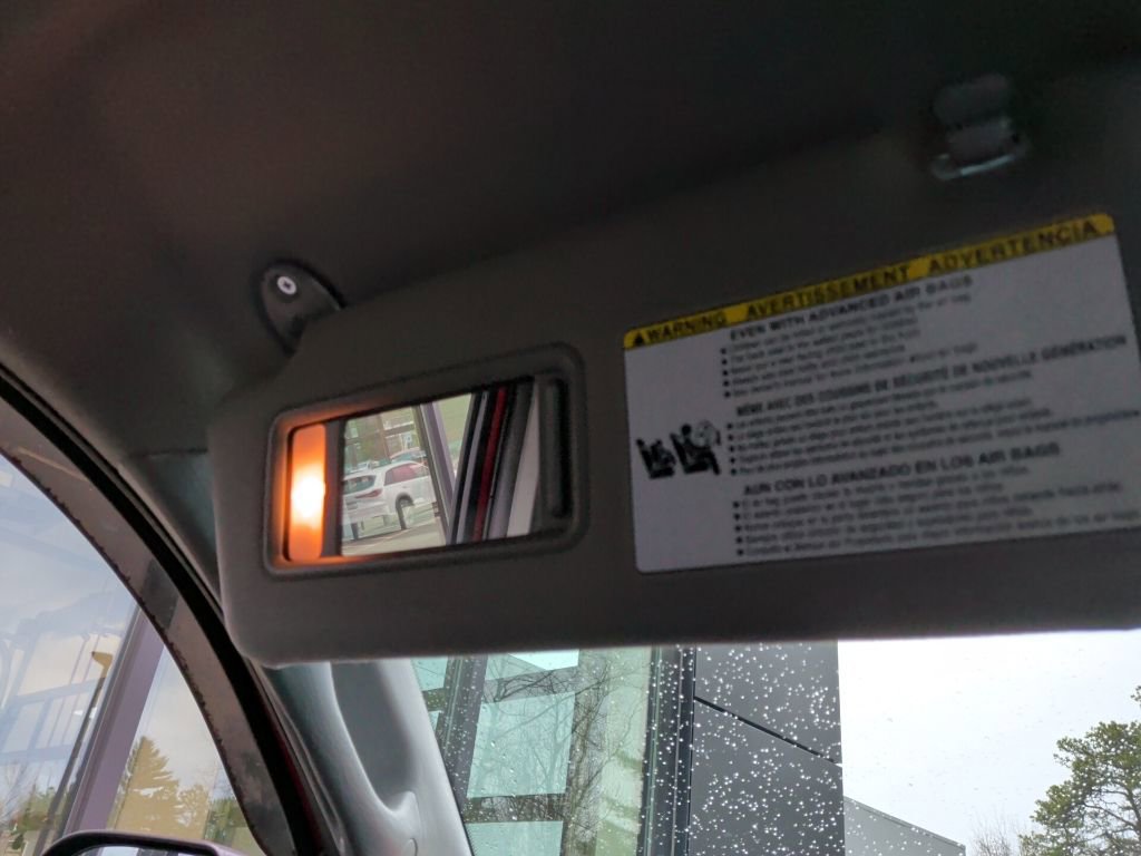 Used 2015 Toyota Tacoma 4x4 Access Cab V6 w/ TRD Sport Package image 27