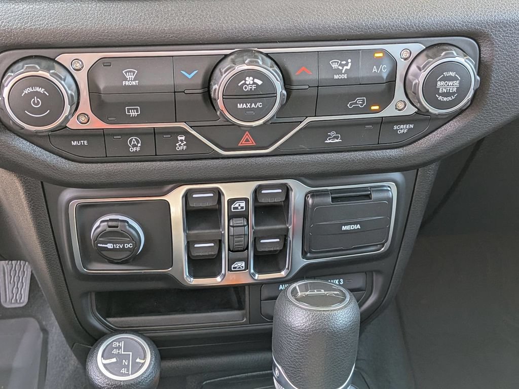 New 2026 Jeep Gladiator Sport AWD/4WD image 19