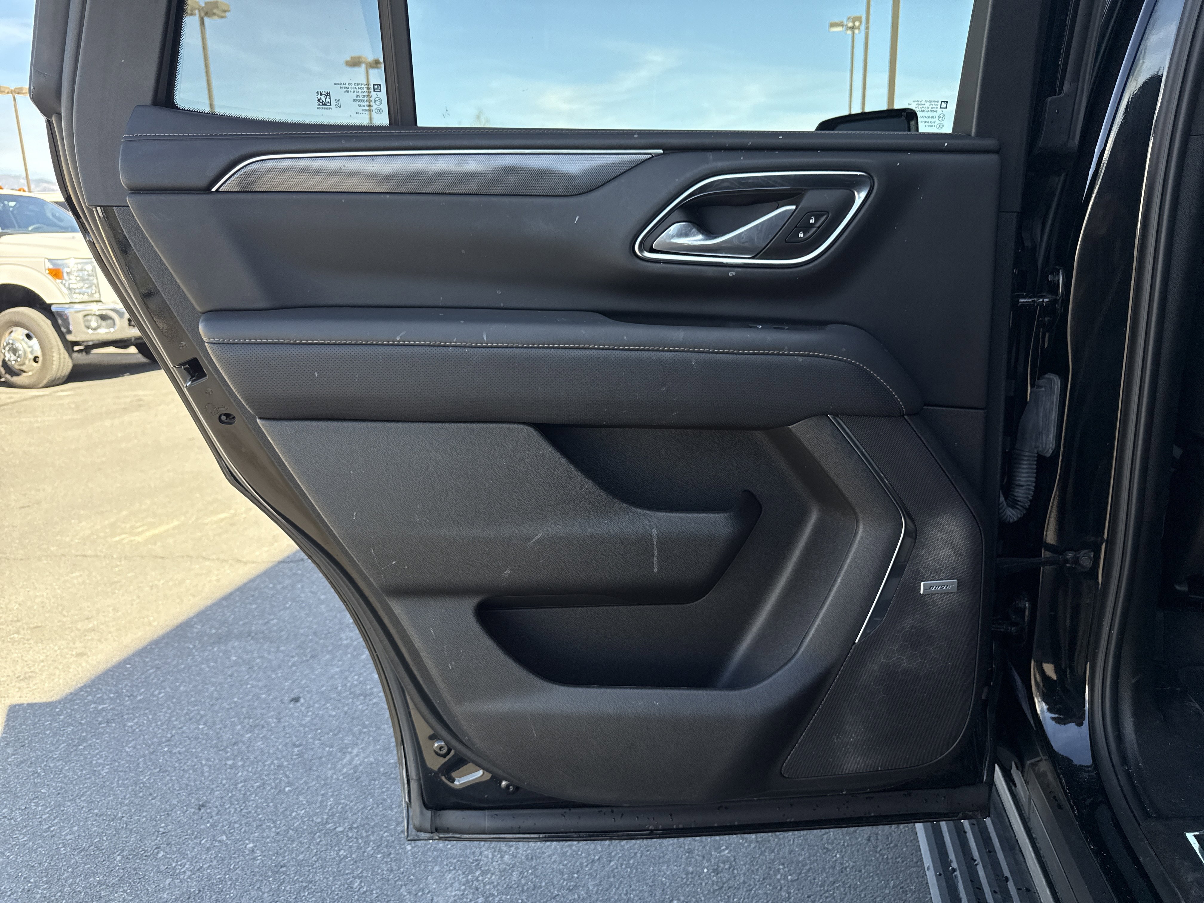 Used 2024 GMC Yukon AT4 w/ AT4 Premium Plus Package image 30