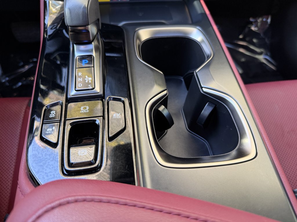 Used 2024 Lexus NX 350h AWD image 29